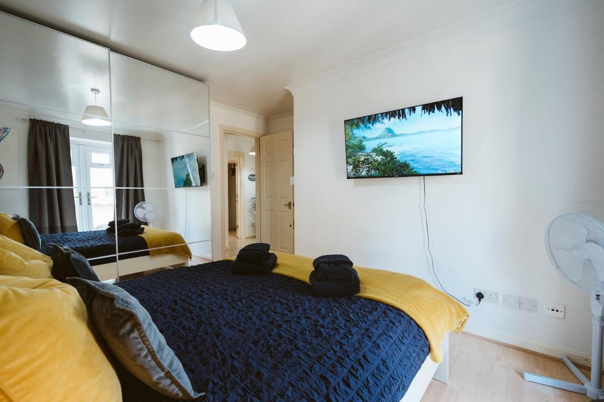 Cosy 2 Bdr Flat 5 Min To Excel Free Car Parking